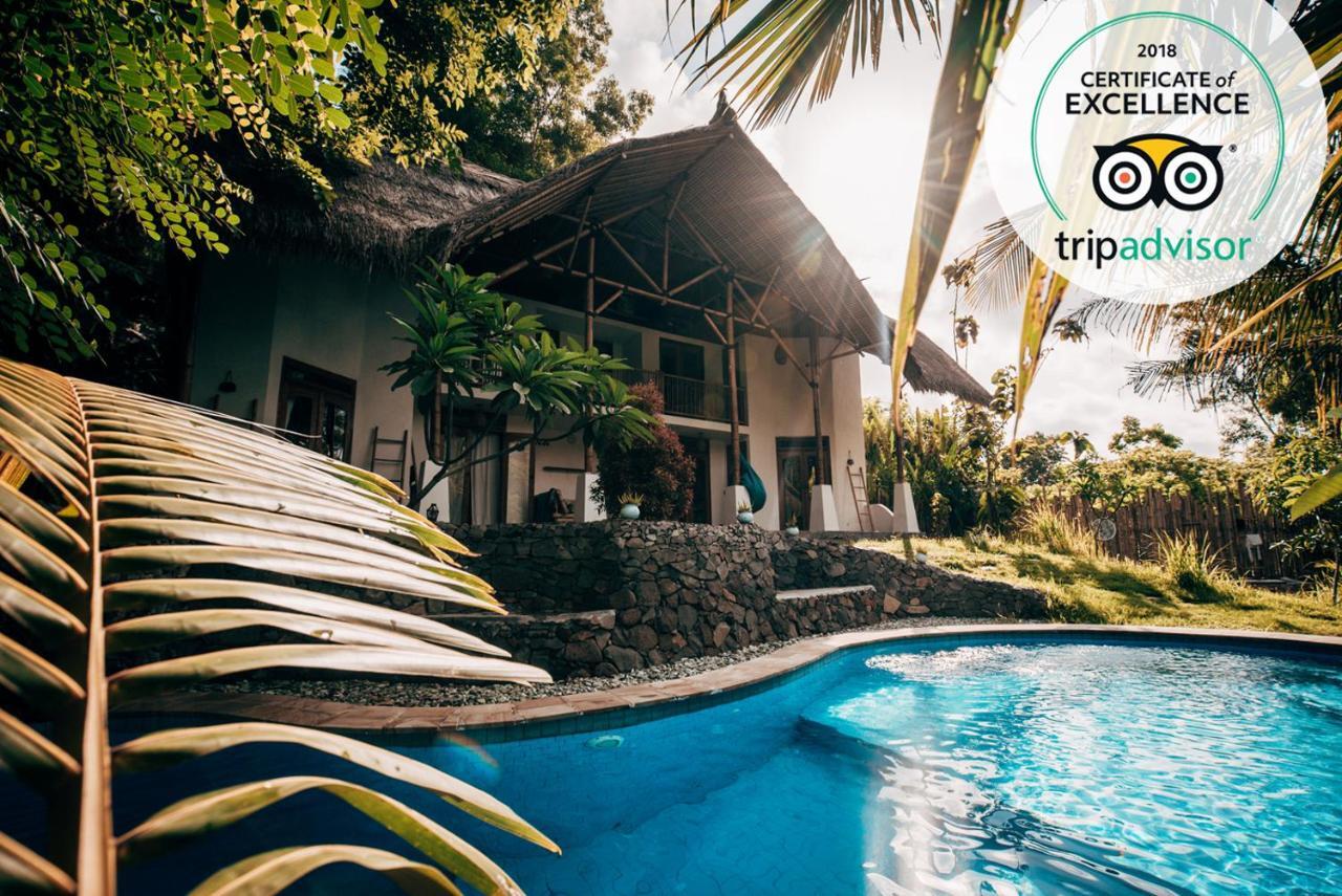 Отель Batu Bambu Kuta  Экстерьер фото